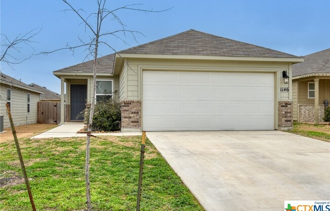 1146 GRACIE WAY
