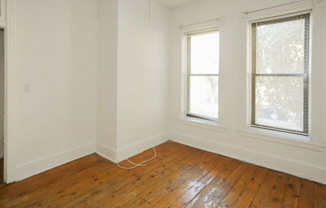 1 bed, 1 bath, 875 sqft, $2,100, Unit 2606RA-1