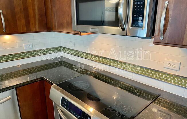 2 beds, 2 baths, 1,170 sqft, $2,550, Unit 1101