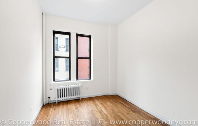 1 bed, 1 bath, 450 sqft, $3,350, Unit 21