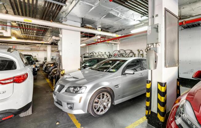 Studio, 1 bath, 455 sqft, $3,356, Unit 211