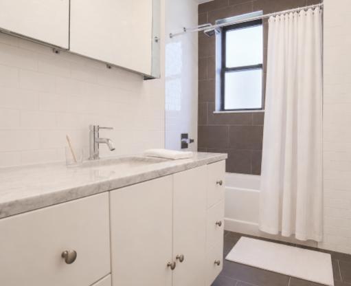 4 beds, 2 baths, 1,200 sqft, $6,500, Unit 491