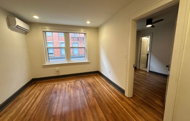 1 bed, 1 bath, 446 sqft, $1,040, Unit 202 (AMI)