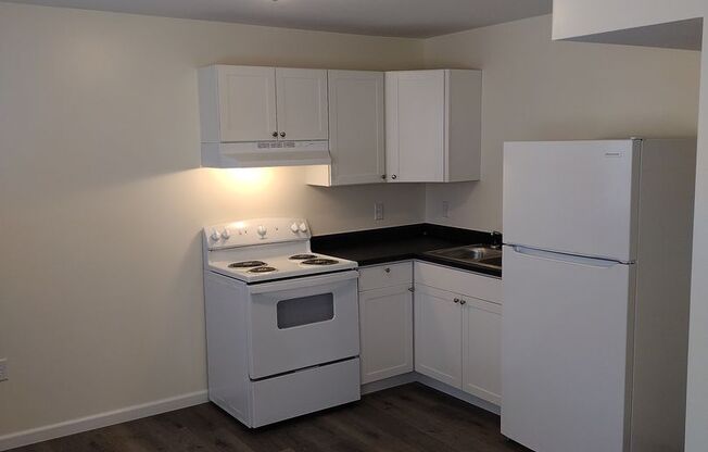2 beds, 1 bath, 600 sqft, $725, Unit 431 SE Arter - Unit 04