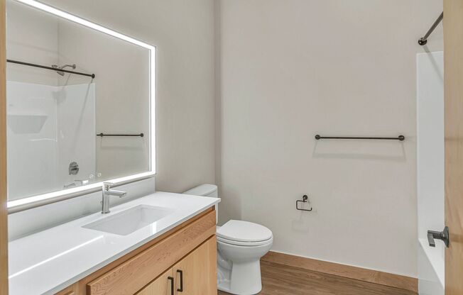 2 beds, 2 baths, 1,041 sqft, $2,575, Unit 309