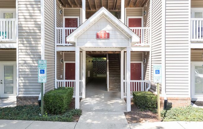 Hodges Creek Apartments