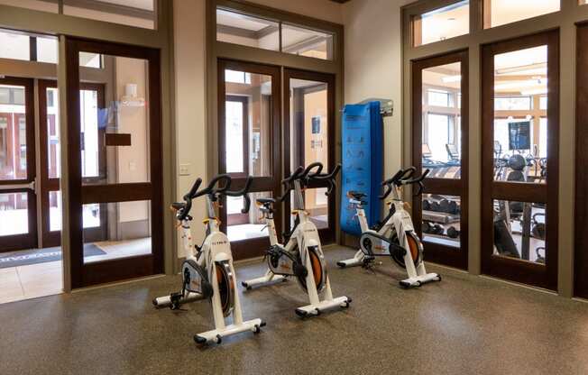 an image of the exercise room at the club at moffett towers ii