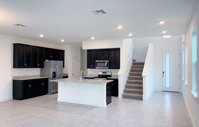 Luxury style townhome for rent in Winter Park