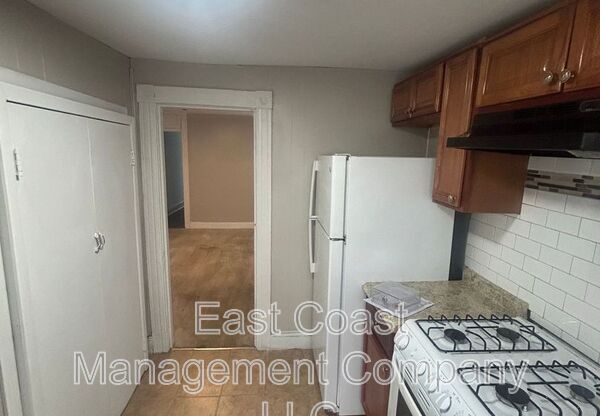 2319 REISTERSTOWN RD