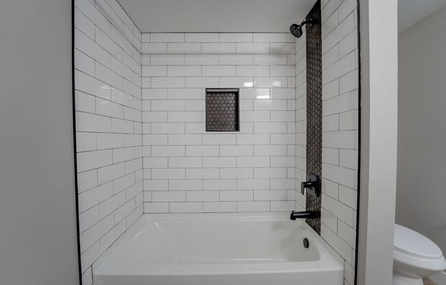 1 bed, 1 bath, 610 sqft, $2,495, Unit 202
