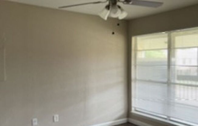 1 bed, 1 bath, 563 sqft, $1,130, Unit 2023