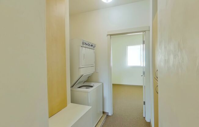 4 beds, 2.5 baths, 1,515 sqft, $3,600, Unit 31