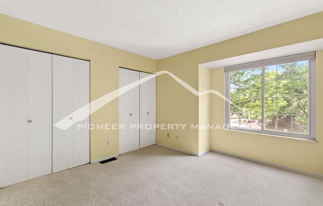 Spacious Townhome with Assigned Parking Space