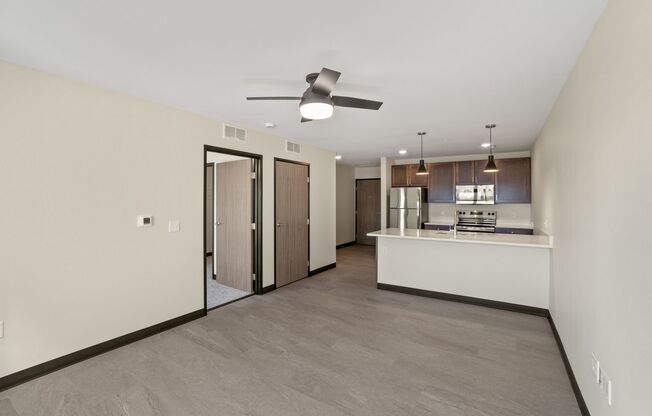 2 beds, 1 bath, 908 sqft, $1,325, Unit #301