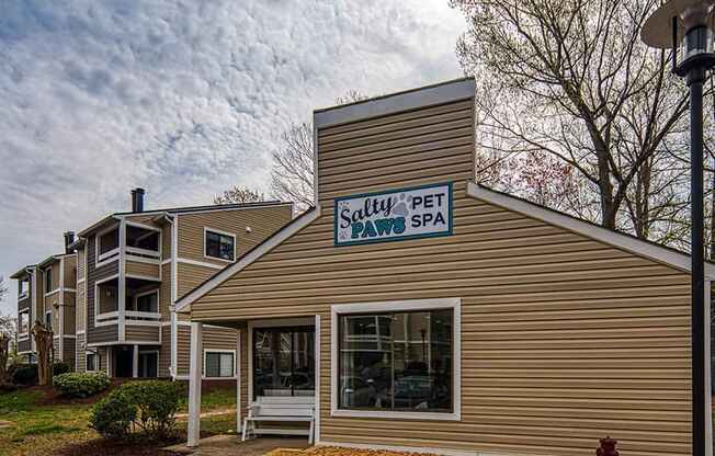 A building with a sign that says