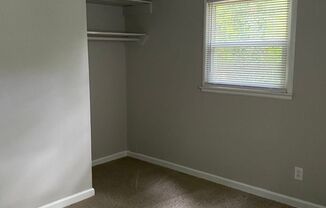 3 beds, 1 bath, $1,300