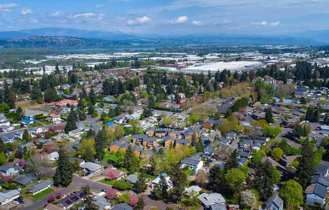 1 bed, 1 bath, 700 sqft, $1,295, Unit 64