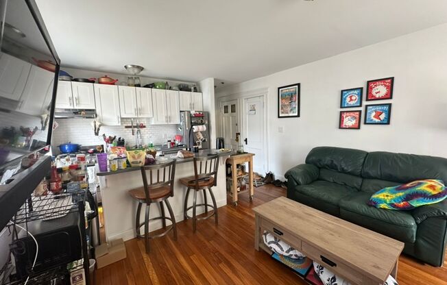 1 bed, 1 bath, 478 sqft, $1,995, Unit 103 Summer #301