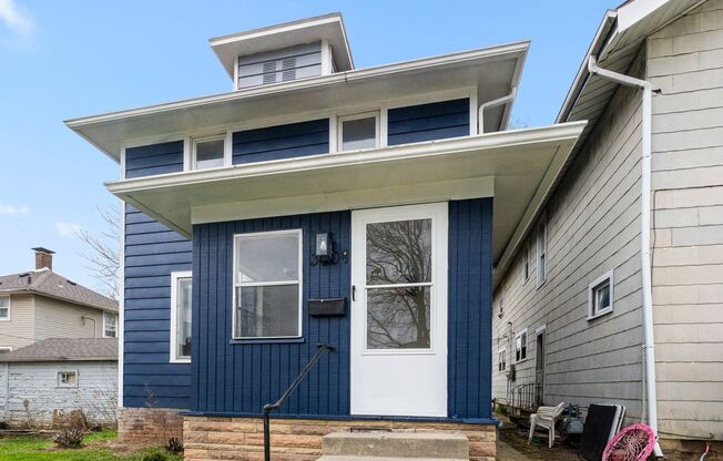 New 3 bed listing downtown Fort Wayne! *MOVE IN SPECIAL - HALF ON 1ST MONTHS RENT*
