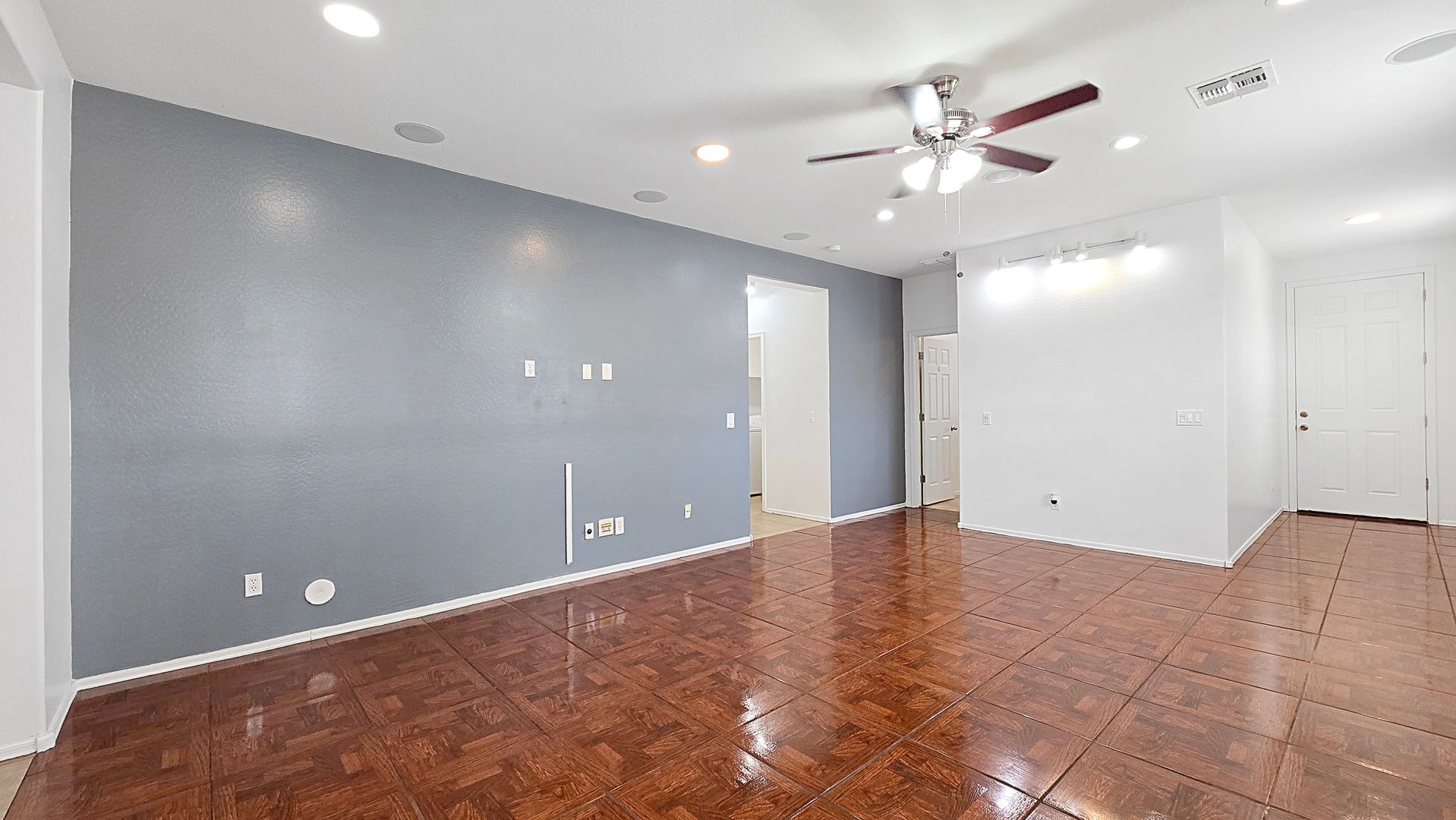 Excellent Laveen home with SOLAR!!
