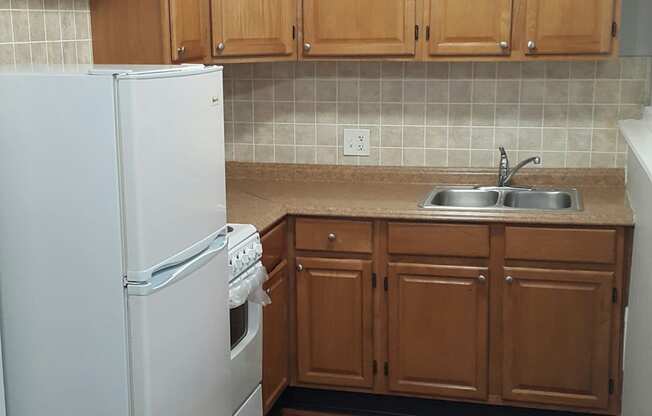 Welcome to Waterman Square Apartment Homes