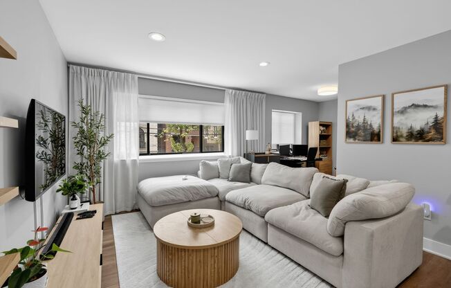 1 bed, 1 bath, 535 sqft, $2,600, Unit 1E