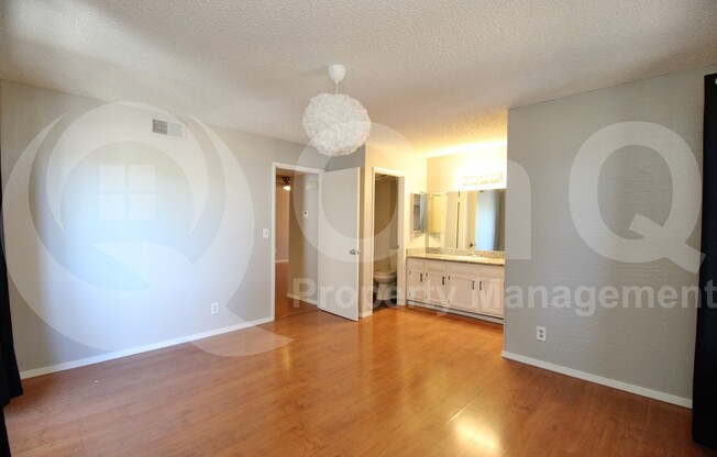 2 beds, 2 baths, 1,130 sqft, $1,675, Unit 2076