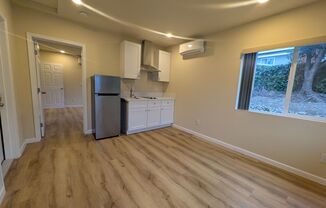 Y - 1938 Mills Ave, Claremont