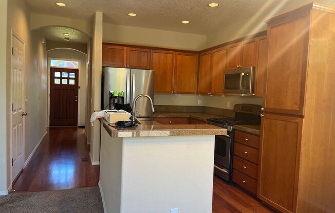 Beautiful 4BD + Den | 2.5BA | Single Family Home | Orenco Gardens Neighborhood