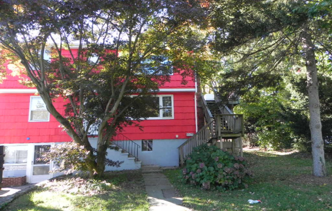32 DEERFIELD ST