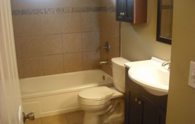 2 beds, 1 bath, $2,650