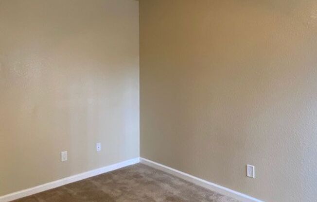 2 beds, 2 baths, 900 sqft, $1,995, Unit 103