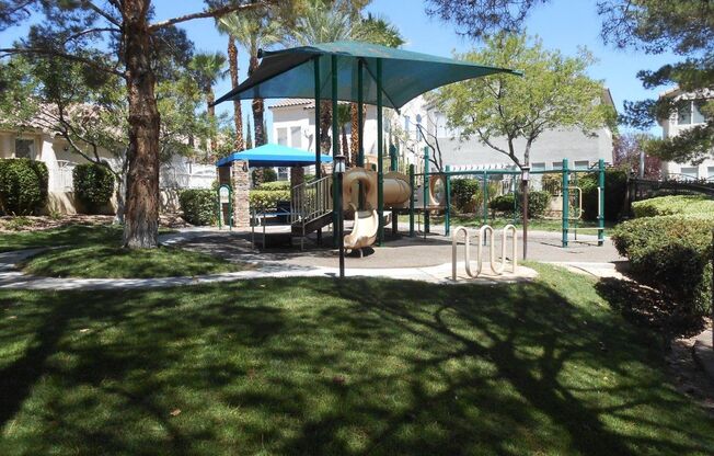 3 beds, 2.5 baths, $2,175