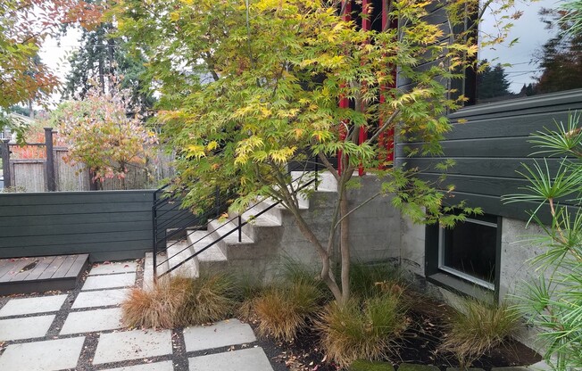 Beautiful Modern Custom Home in Great Salem Neighborhood!