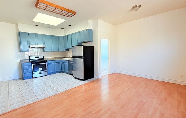 934 CENTRAL AVE LOOP