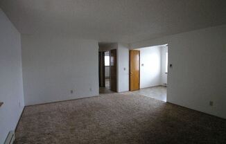 3821 S. Thompson Ave