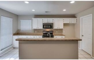 7865 Squire Lane