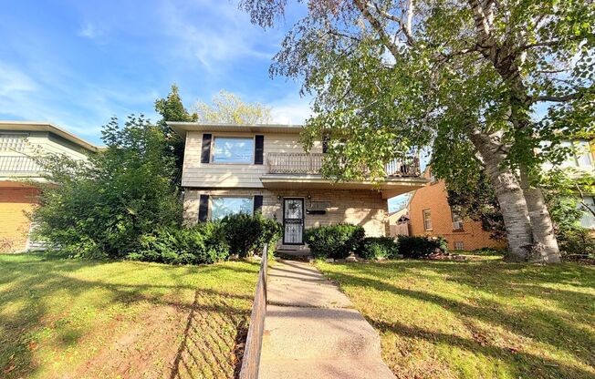 4054 N 68 ST