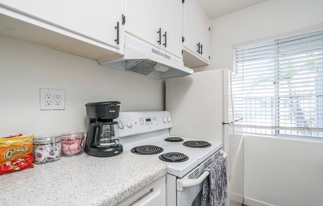 1 bed, 1 bath, 600 sqft, $2,450, Unit 5