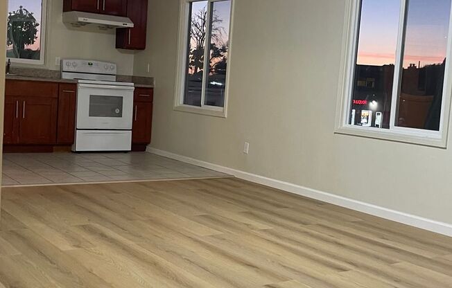 Recently Remodeled 2 Bedroom, on San Pablo Ave, in East Richmond Area