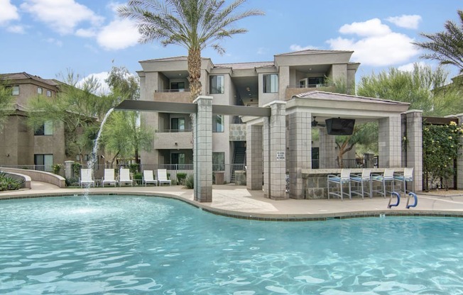 Aspire Pinacle Peak - pool
