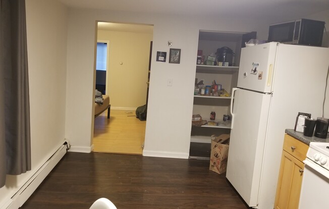 1 bed, 1 bath, $2,200, Unit 1