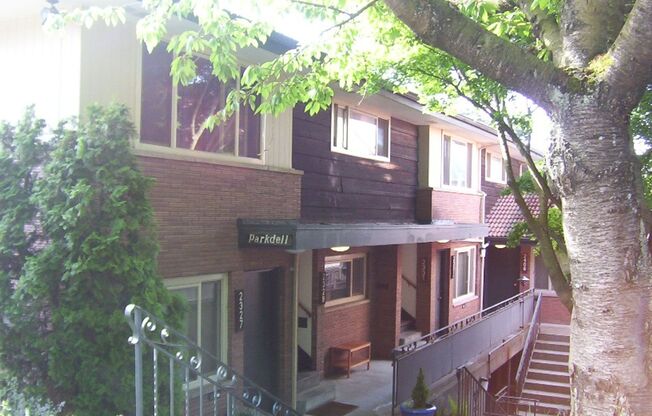 PD Parkdell Apartments