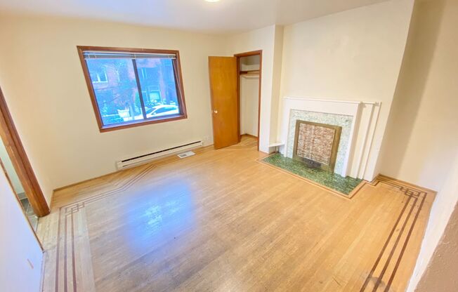 1 bed, 1 bath, 500 sqft, $1,395, Unit 02