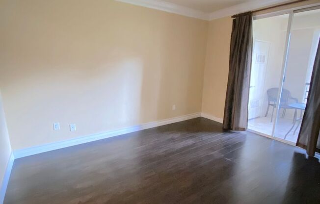 1 bed, 1 bath, $1,650, Unit 122