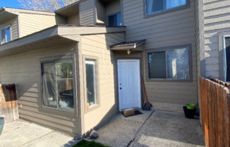 65 Chestnut Grove Avenue