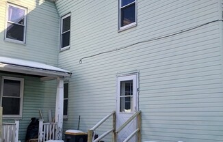 8 EASTBURN PL