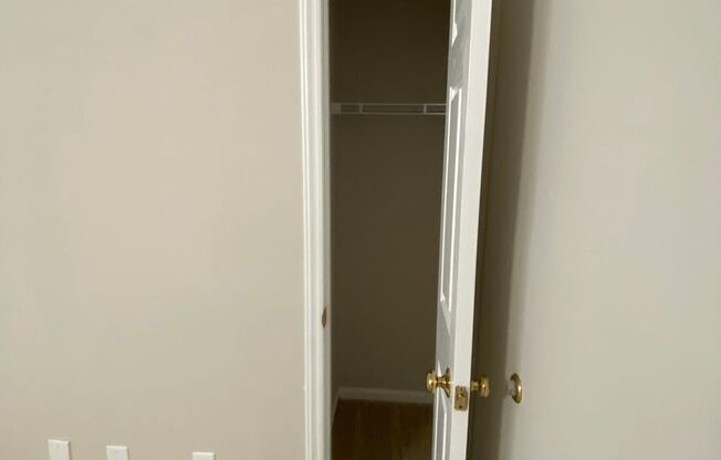 2 beds, 2 baths, 1,270 sqft, $1,375, Unit 2718-1