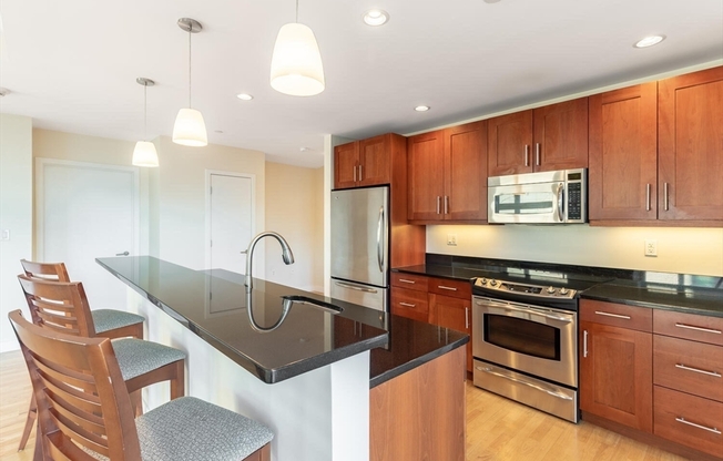 2 beds, 2 baths, 1,235 sqft, $3,850, Unit 501