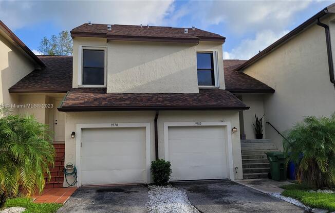 9570 SW 3 CT